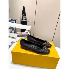 LV flat shoes